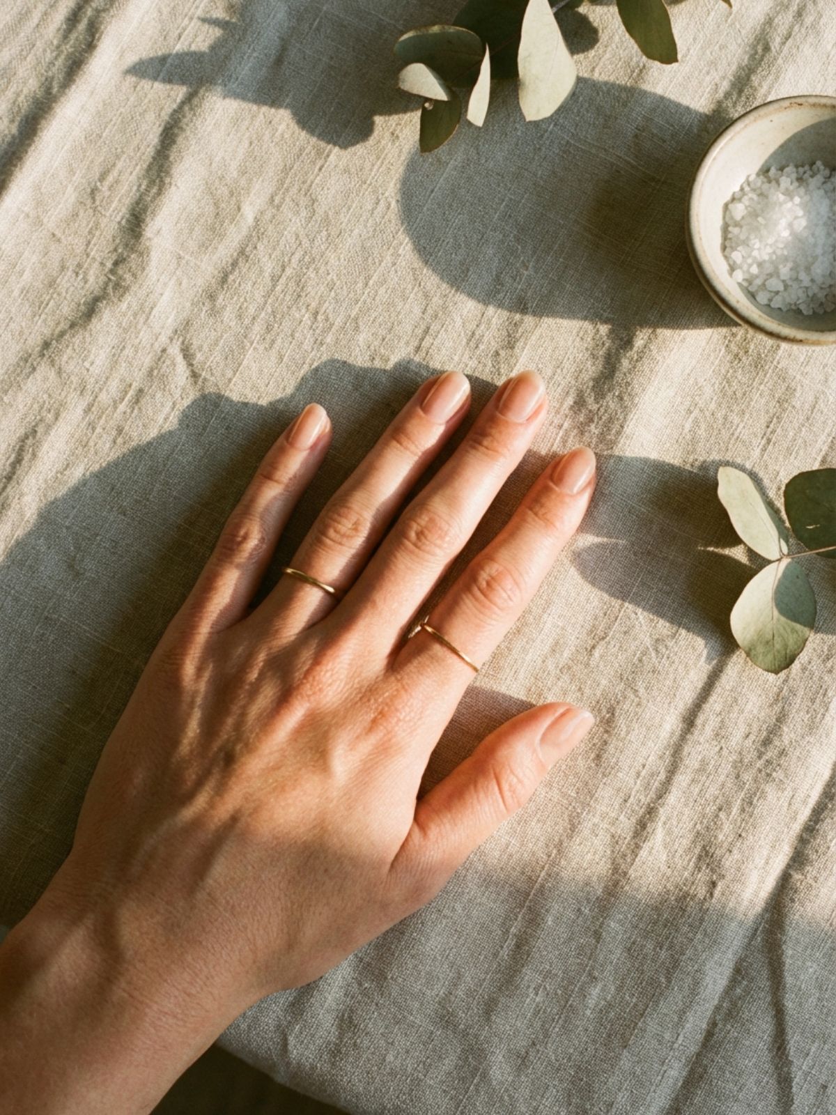 clean girl aesthetic natural nails Minimal Nails for Everyday Casual Outfits - The 'your nails but better' look fits seamlessly into any daily routine.