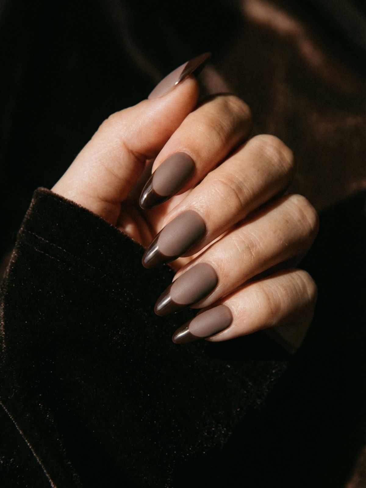 Best Minimal Press-On Nails for Fall - Matte textures with glossy tips add subtle dimension to fall neutrals.