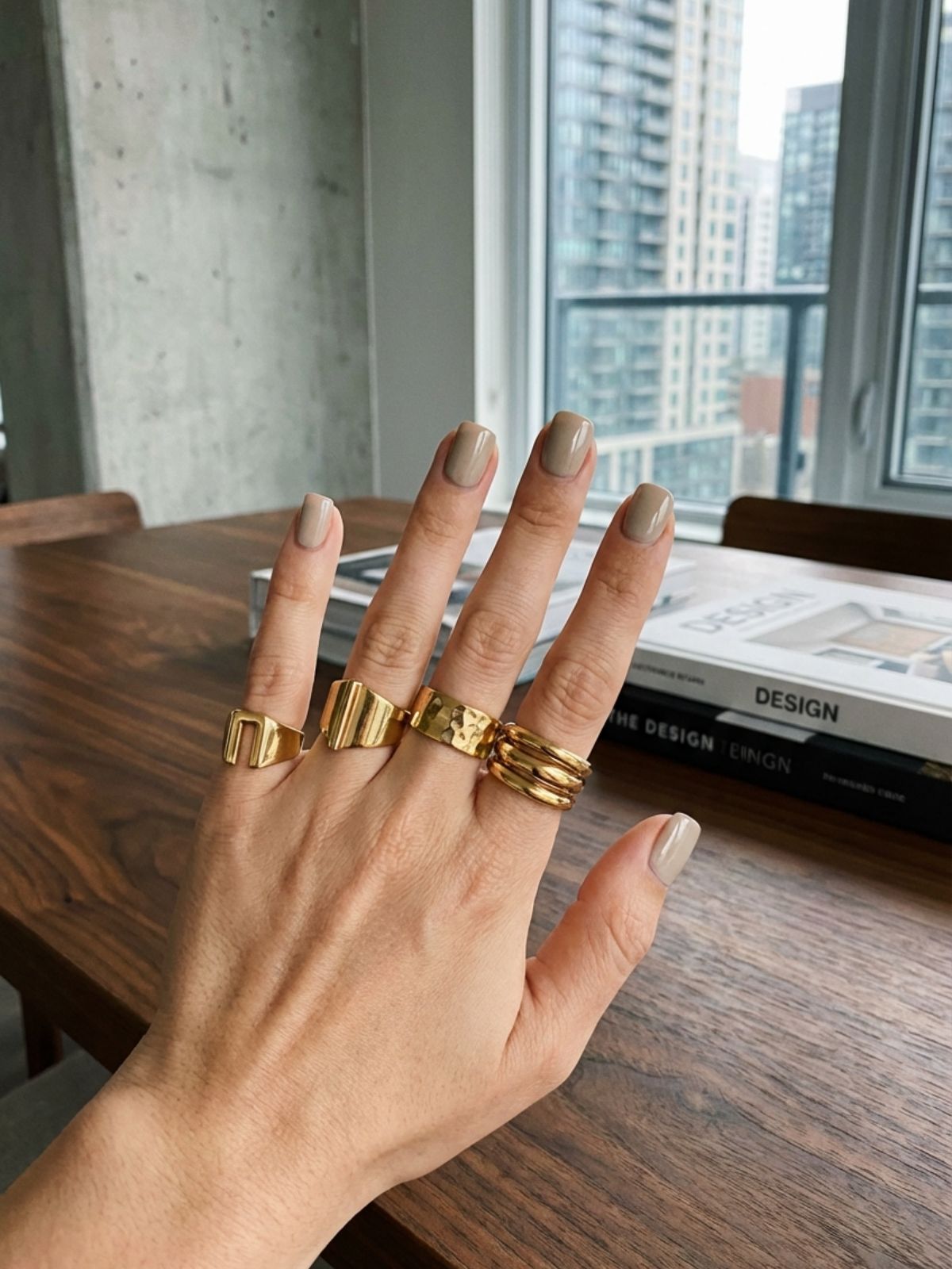 short square beige nails modern Minimal Nails That Look Good on Camera - Short, square beige nails feel grounded, modern, and pair perfectly with gold jewelry.